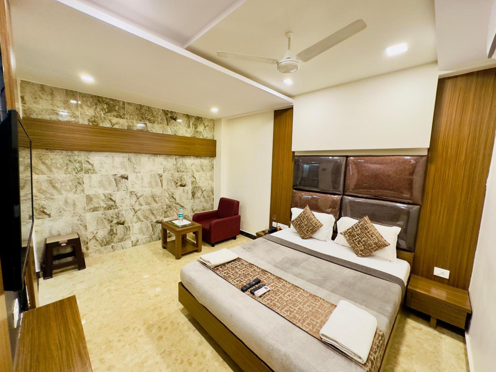 Sheraton Grande At Puratchi Thalaivar Dr Mgr Central Railway Station Chennai Esterno foto