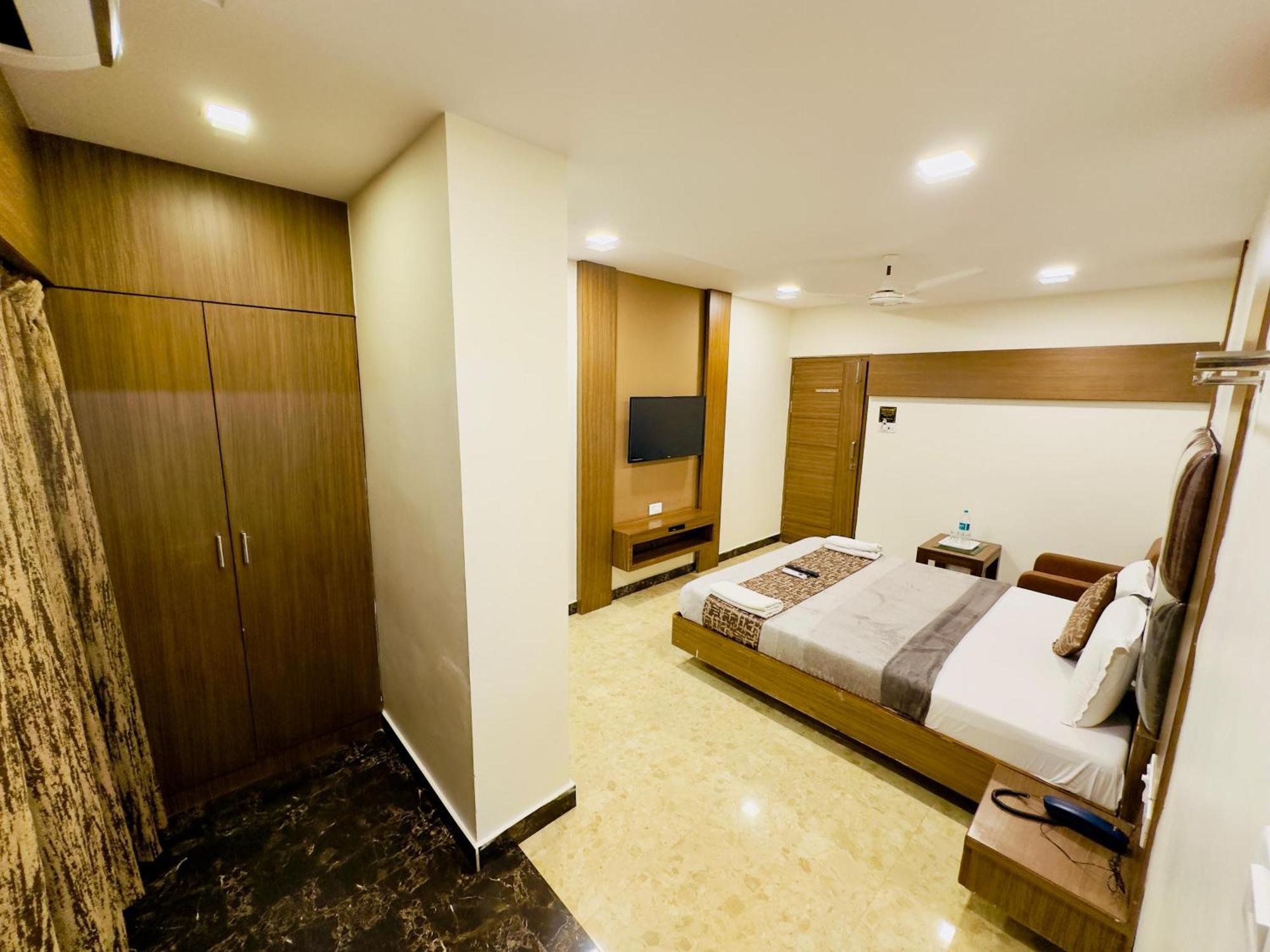 Sheraton Grande At Puratchi Thalaivar Dr Mgr Central Railway Station Chennai Esterno foto